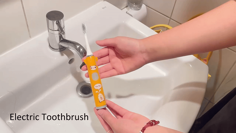 Children's Cartoon Electric Toothbrush – Fun & Gentle Brushing image 2